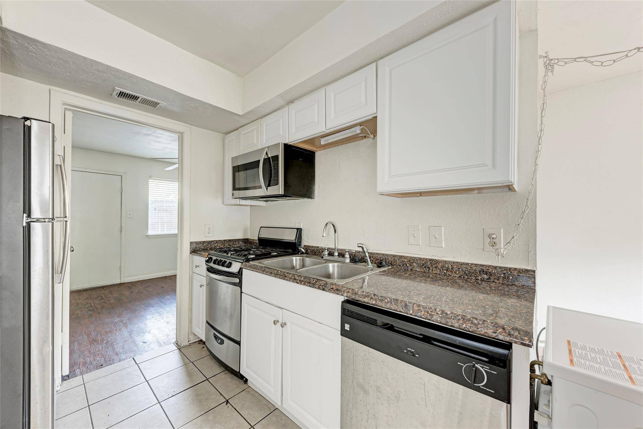 1010 W 23rd ST #5, Austin, TX 78705