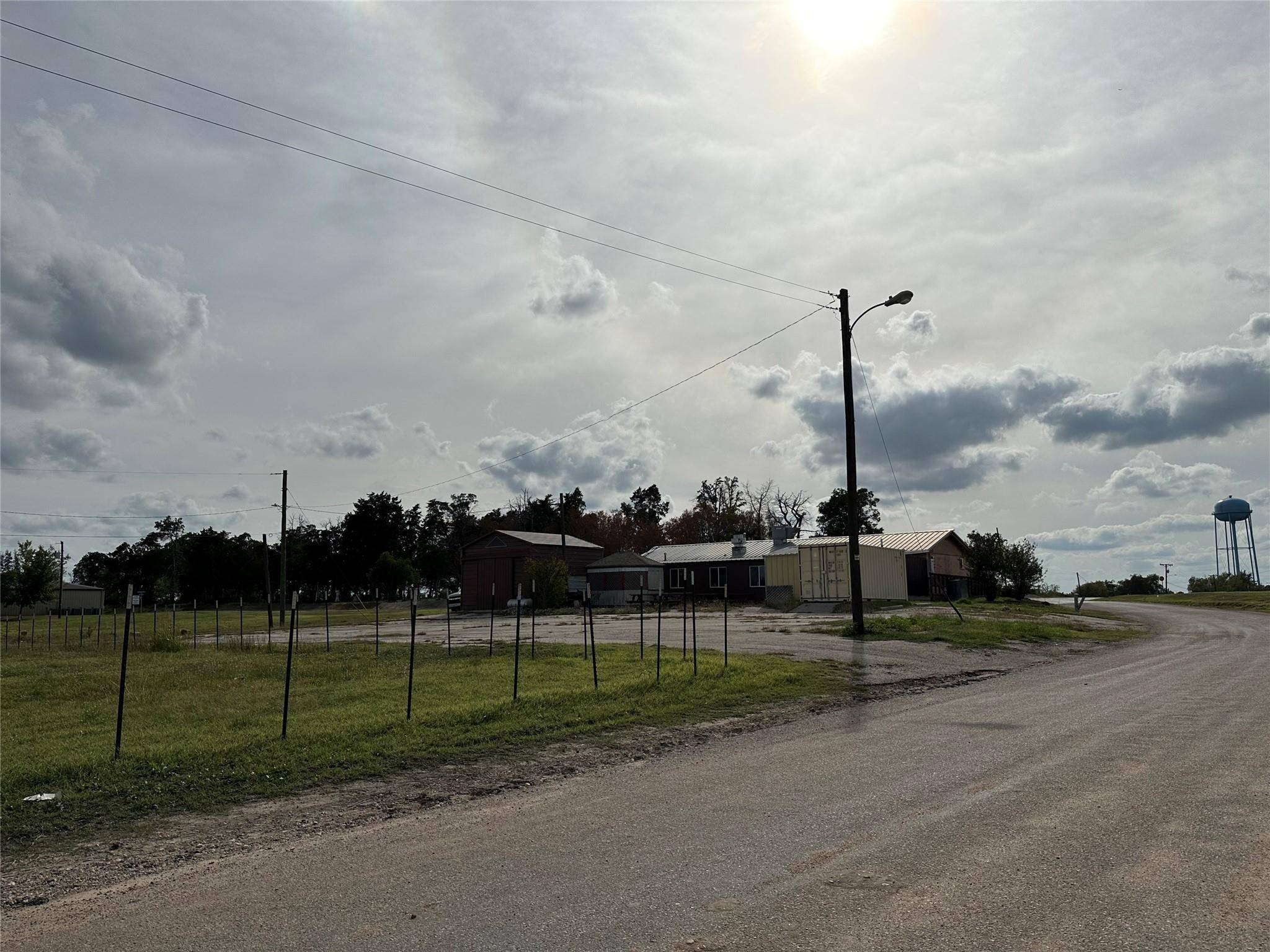 101 SE Mulberry ST, Rockdale, TX 76567
