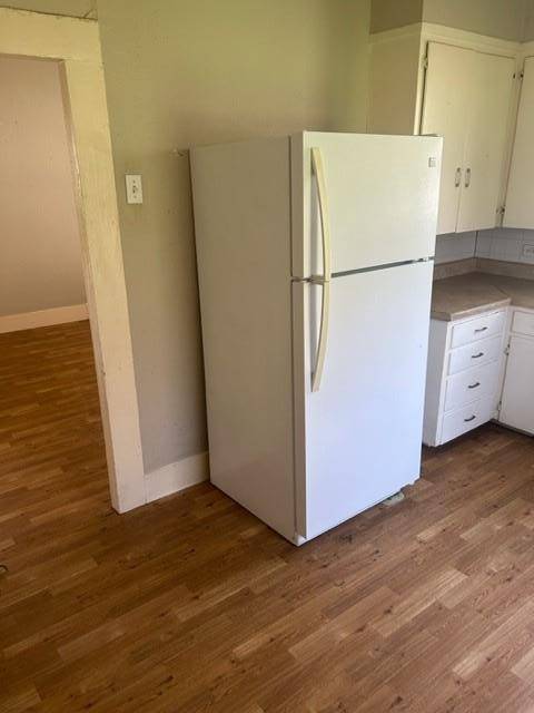 1008 Washburn ST, Taylor, TX 76574