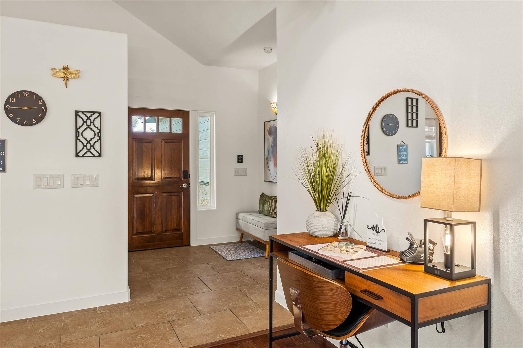 435 Hays ST, Dripping Springs, TX 78620