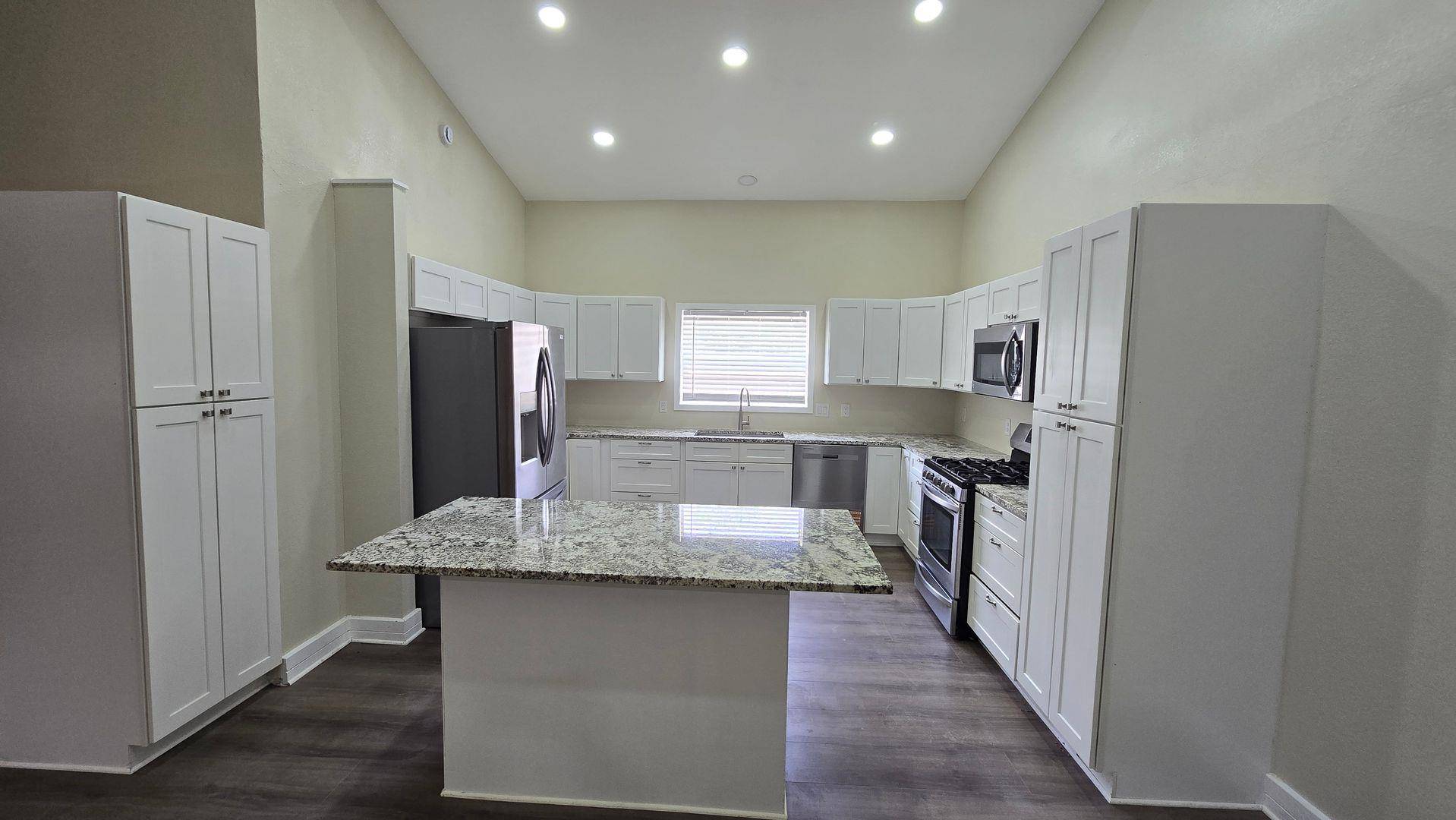 305 Remuda DR, Liberty Hill, TX 78642