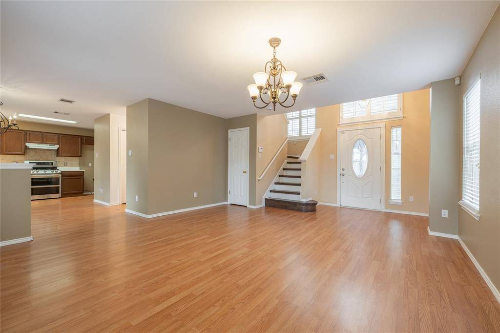 1518 Sundance DR, Round Rock, TX 78665