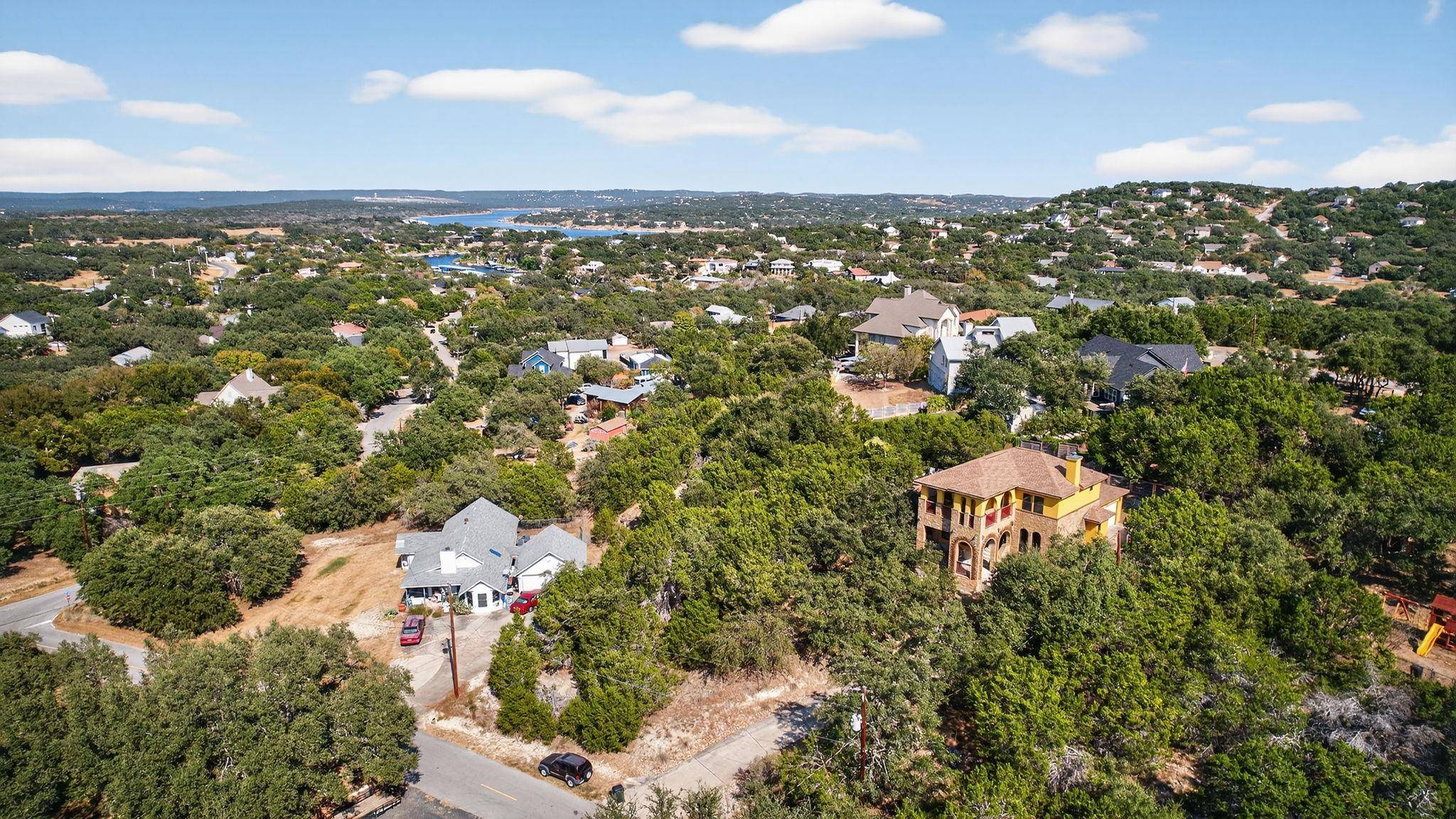 22303 Briarcliff DR, Spicewood, TX 78669