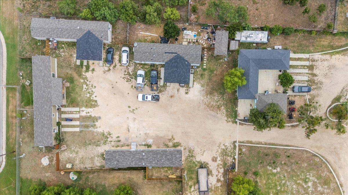 9231 Williamson RD, Buda, TX 78610