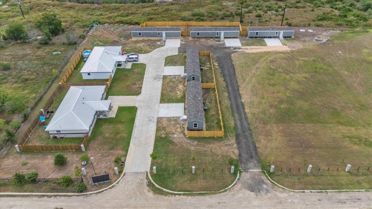 9231 Williamson RD, Buda, TX 78610