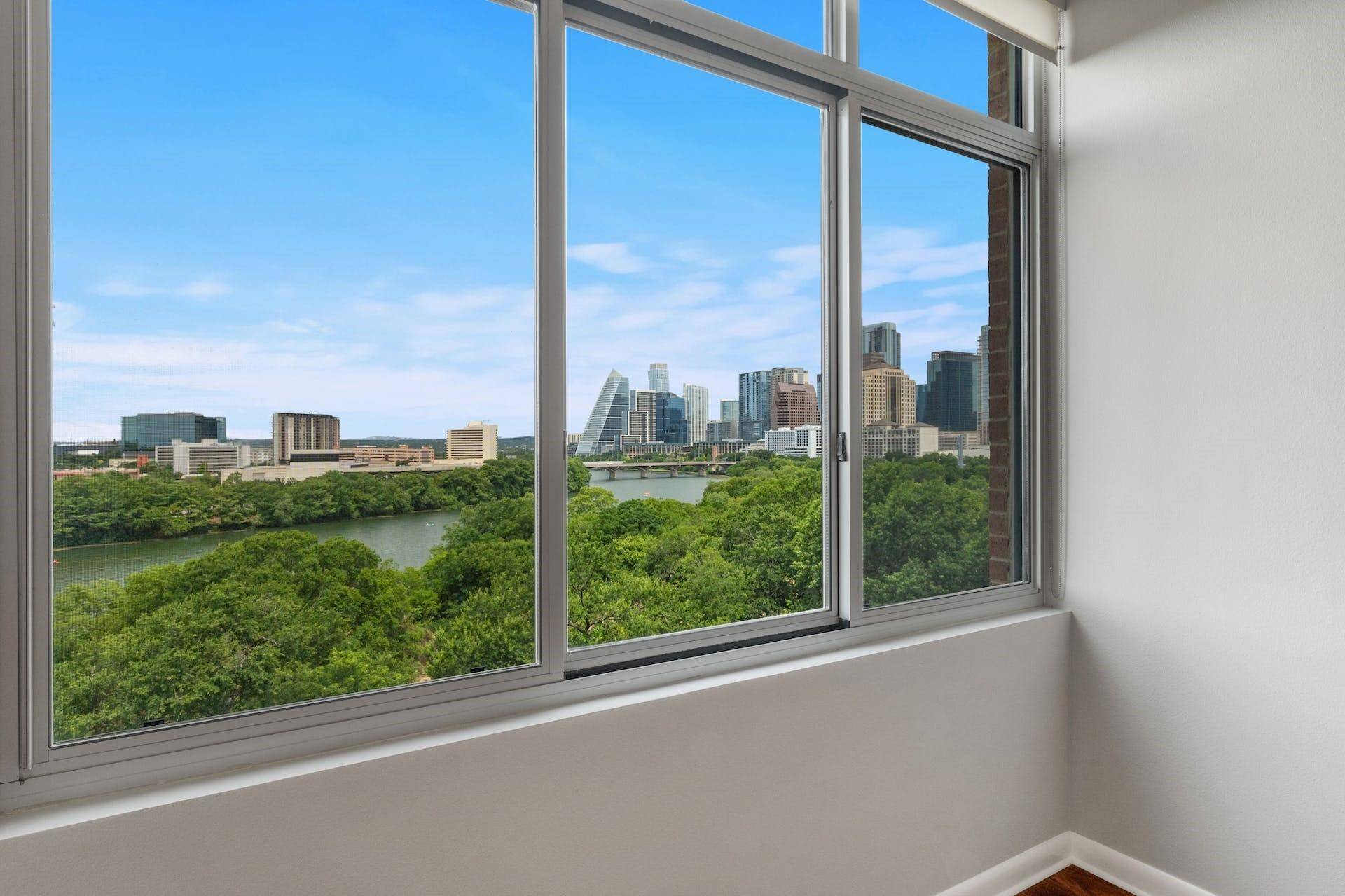 54 Rainey ST #810, Austin, TX 78701