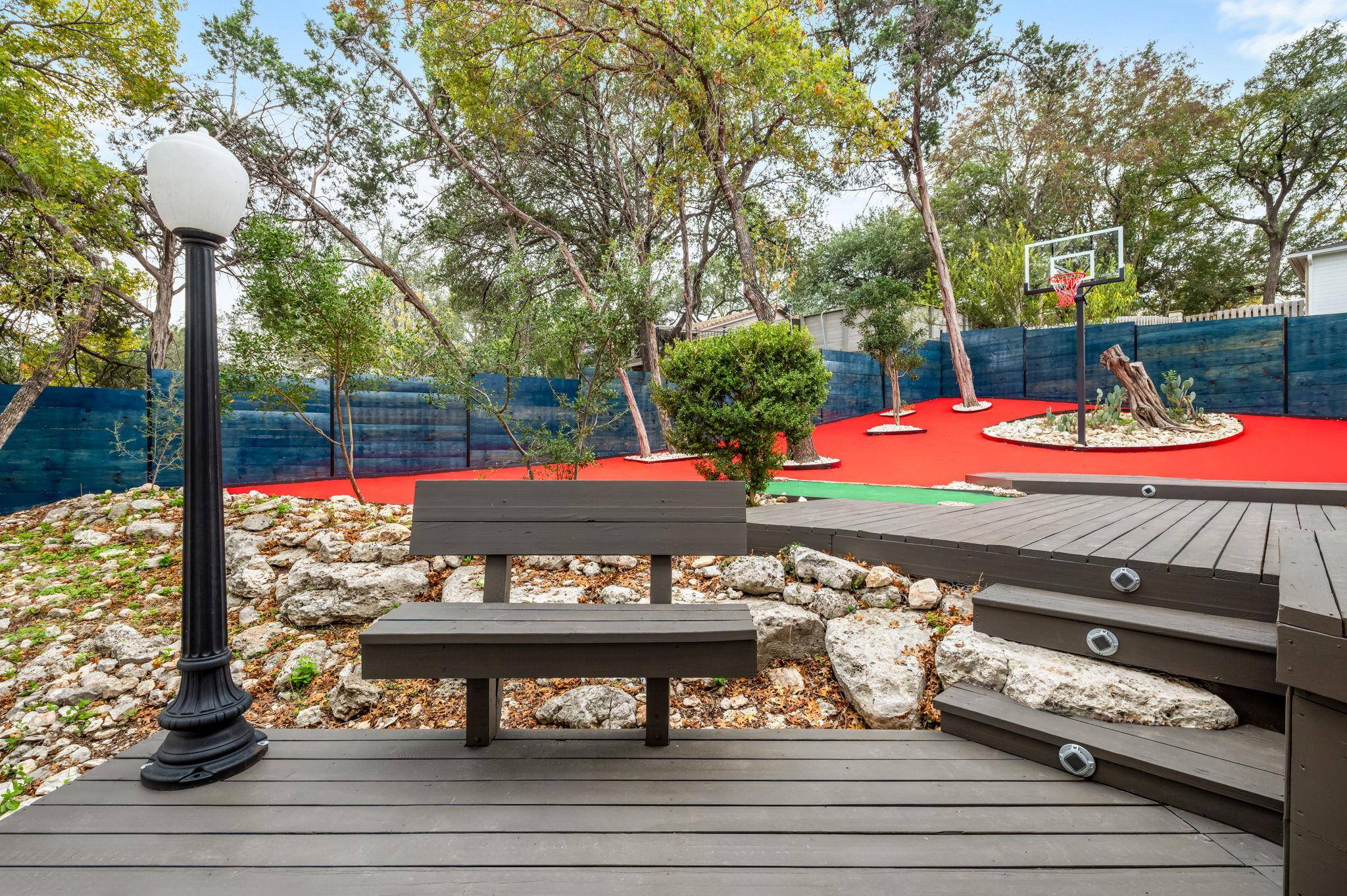 304 Palos Verdes DR, Lakeway, TX 78734