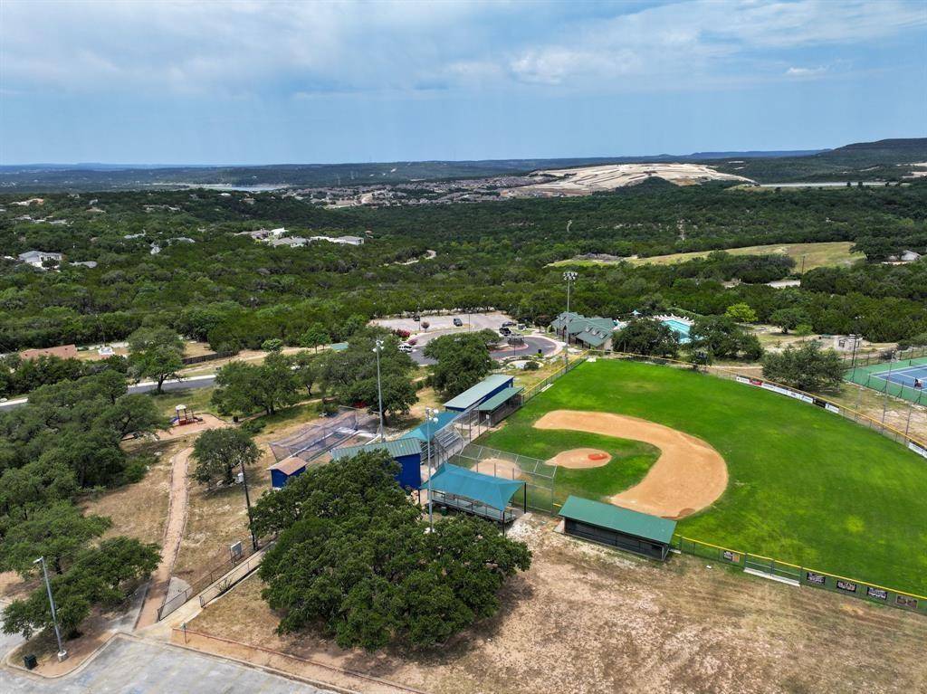 8307 Chestnut CV, Lago Vista, TX 78645