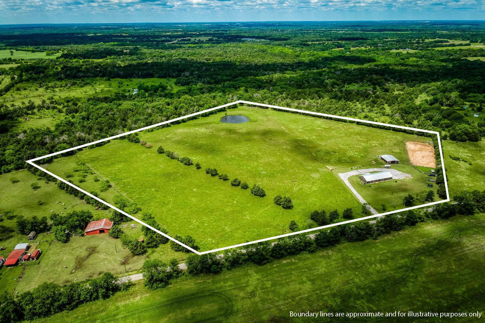 1850 LCR 439, Groesbeck, TX 76667