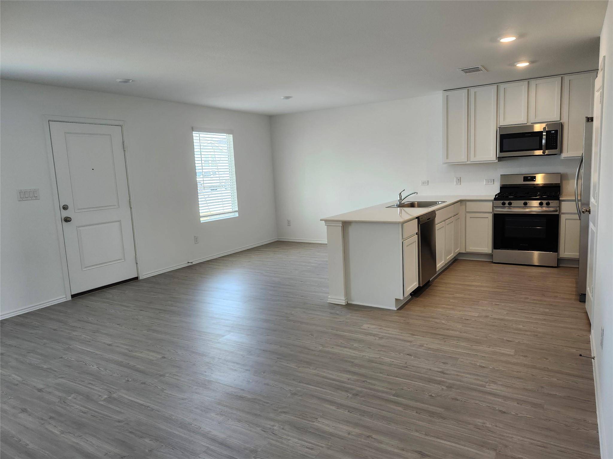 277 Northern Pintail, Kyle, TX 78640