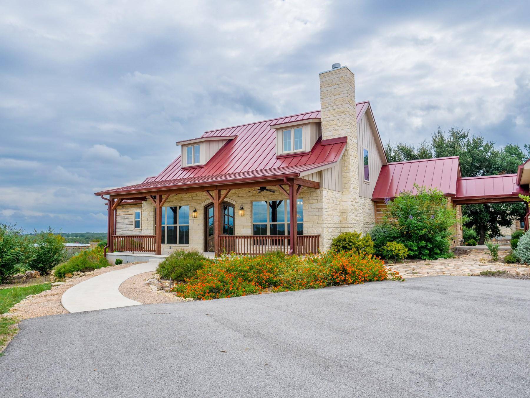529 Vista Ridge, Round Mountain, TX 78663