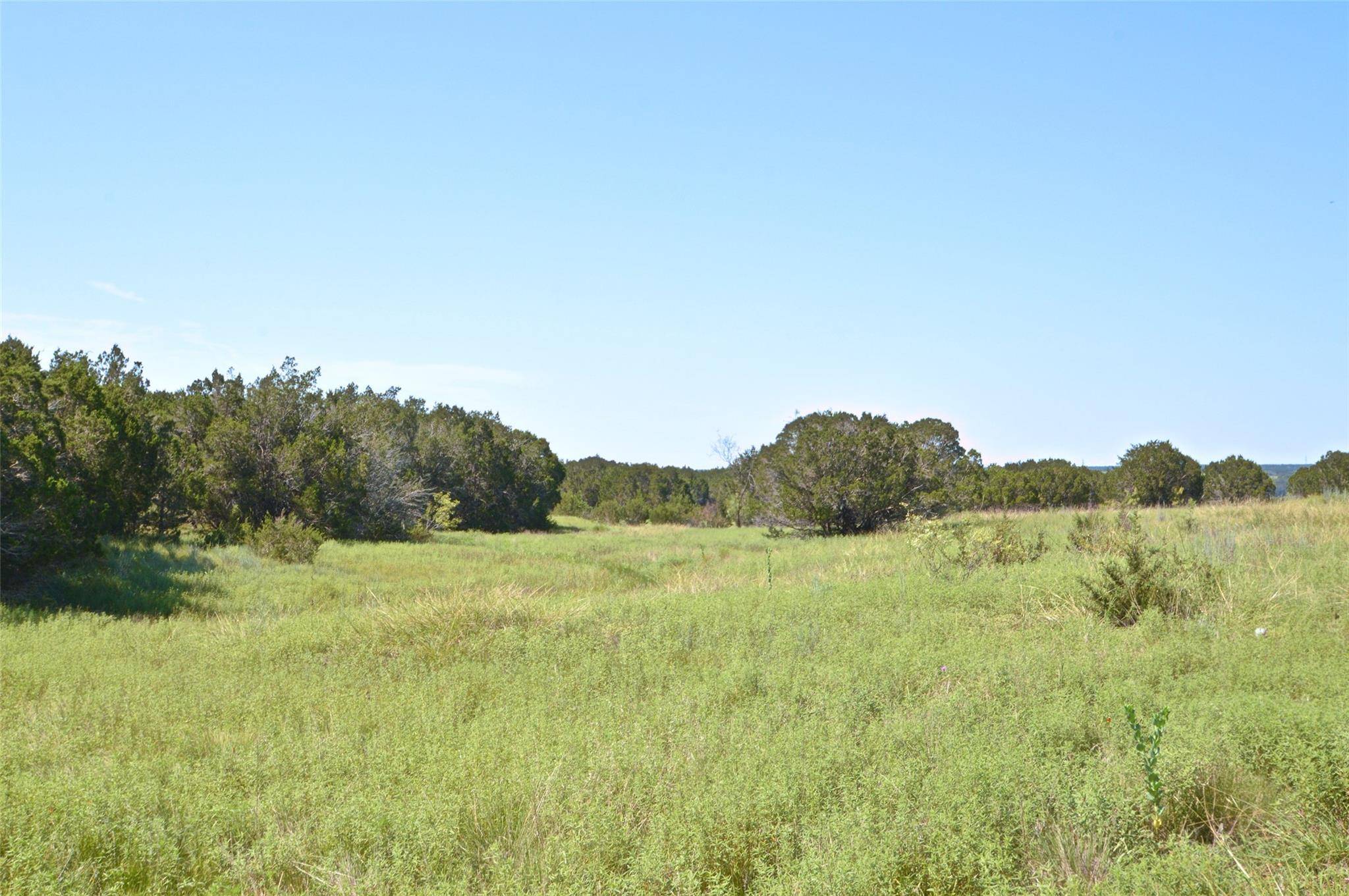 2 CR 2268 RD, Lampasas, TX 76550