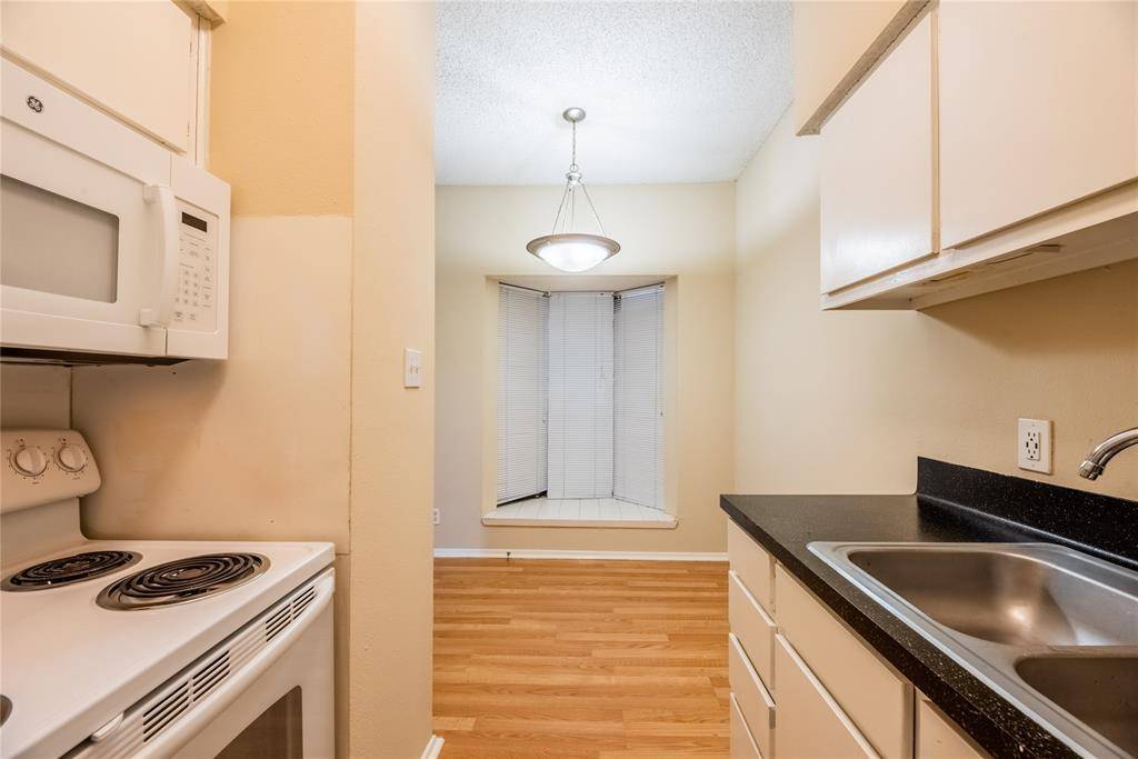 2818 Nueces ST #304, Austin, TX 78705