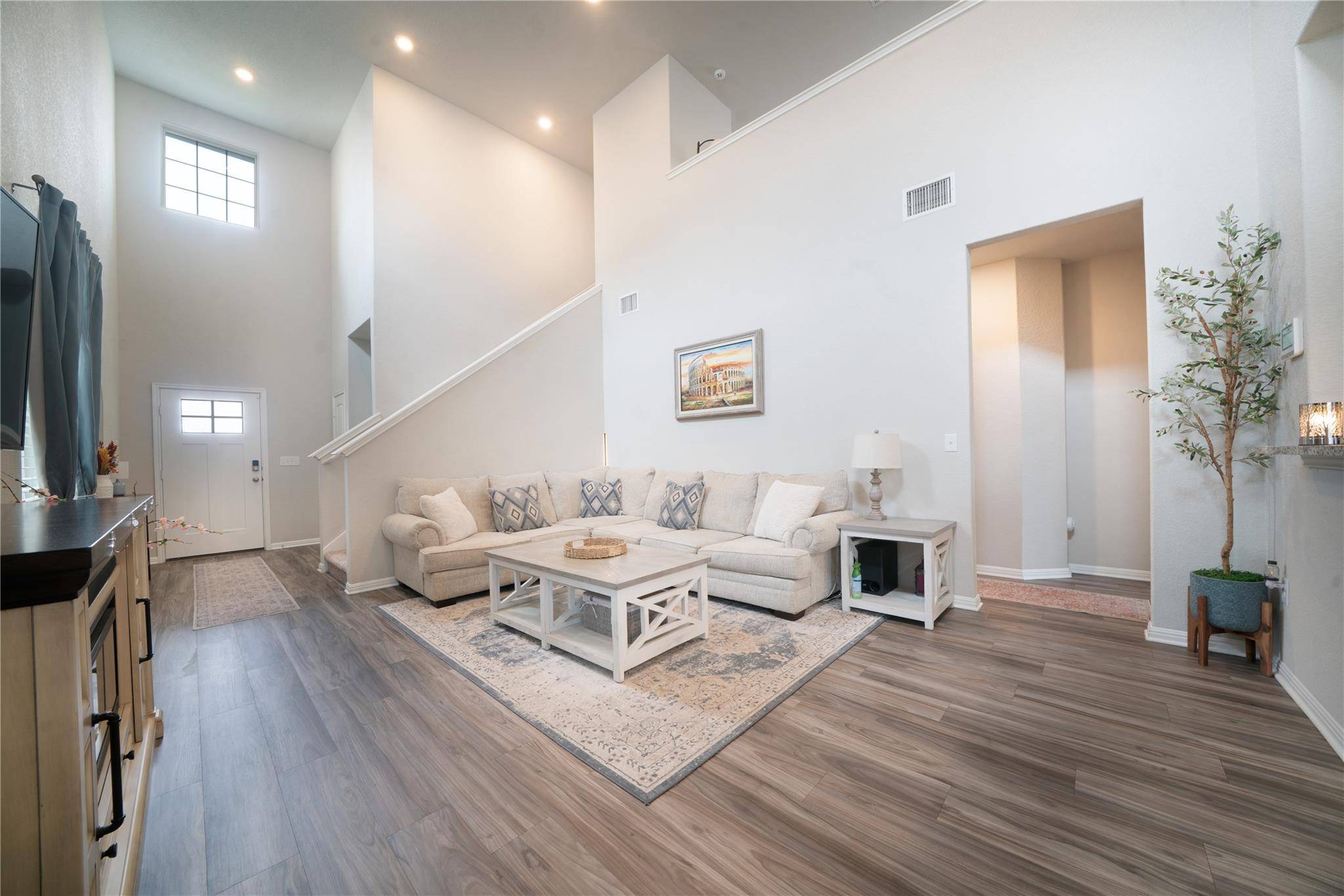 1228 Vogel DR, Georgetown, TX 78626