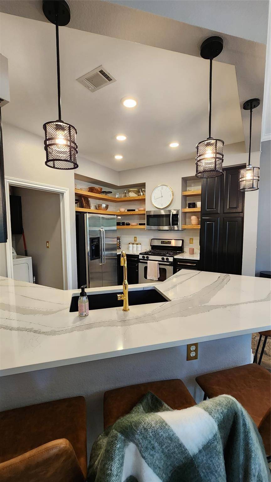 300 San Gabriel Village BLVD #411, Georgetown, TX 78626