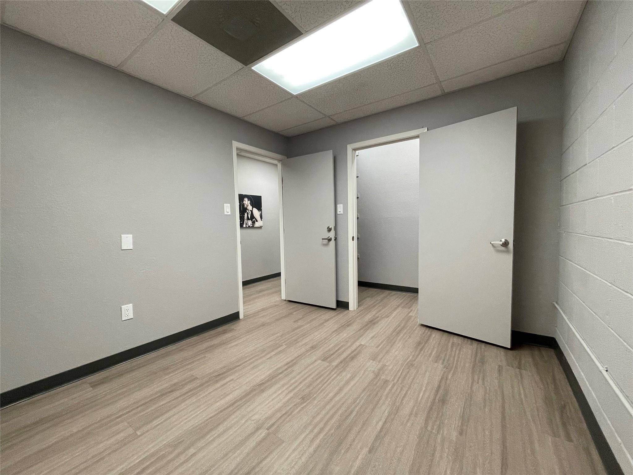 1409 N Bishop ST, San Marcos, TX 78666