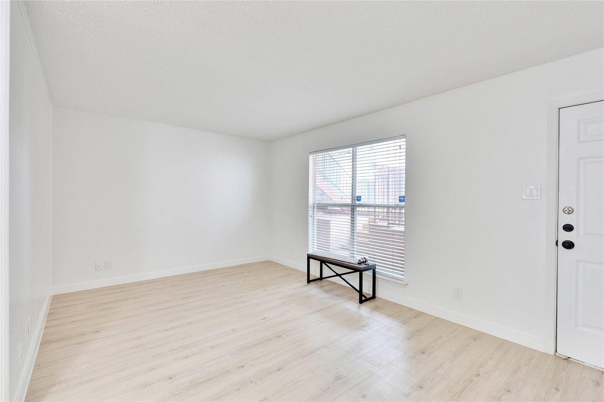 2314 Parker LN #12, Austin, TX 78741
