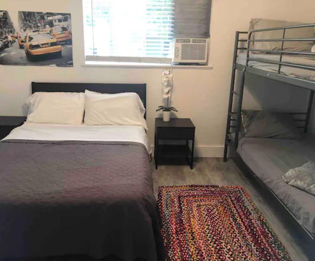 5909 Bolm RD #11, Austin, TX 78721