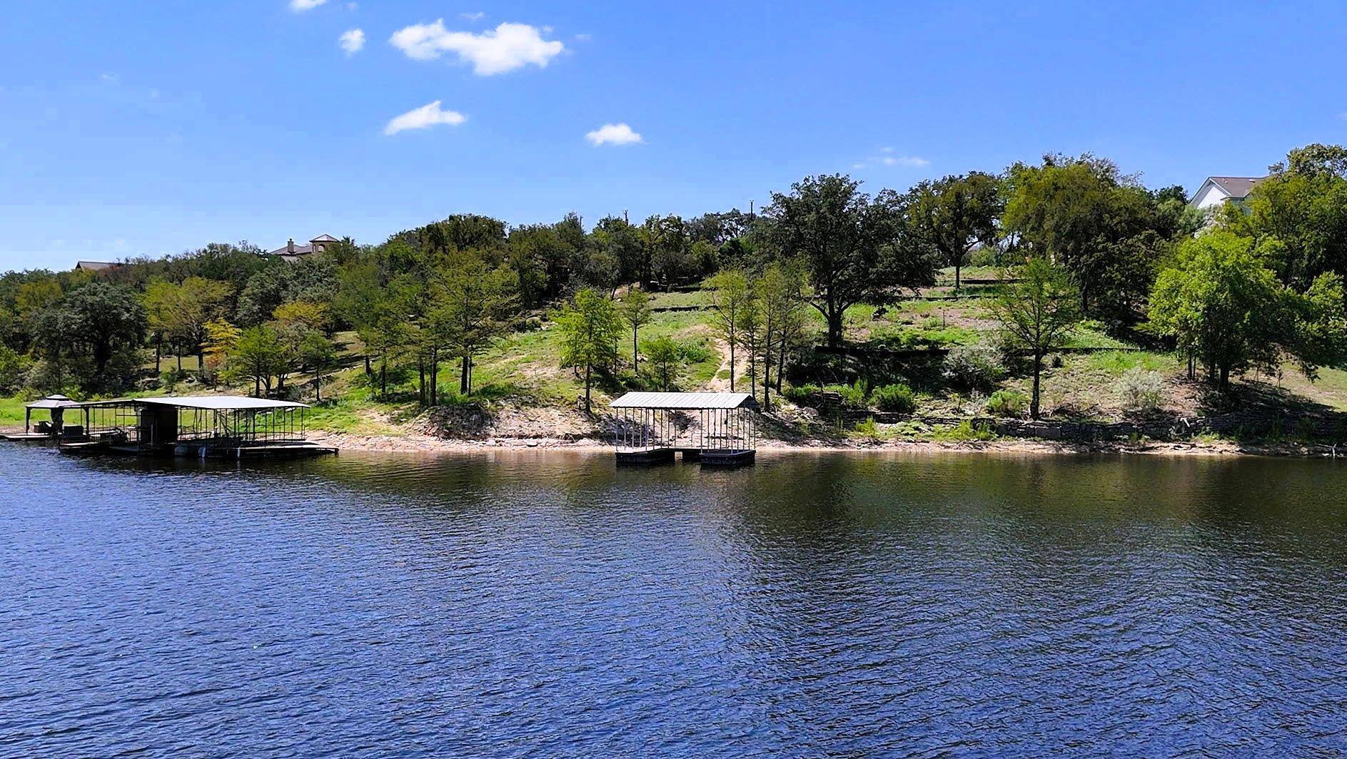 1017 Lake Shore Lot 72 DR, Spicewood, TX 78669