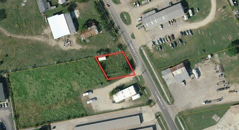 1411 S Commerce ST, Lockhart, TX 78644