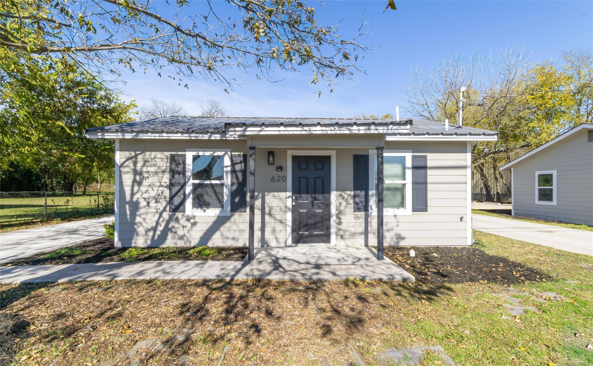 620 E 6th Ave, Belton, TX 76513