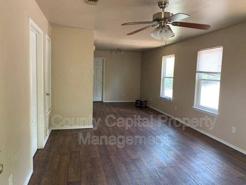1011 Advance ST #1011, San Marcos, TX 78666