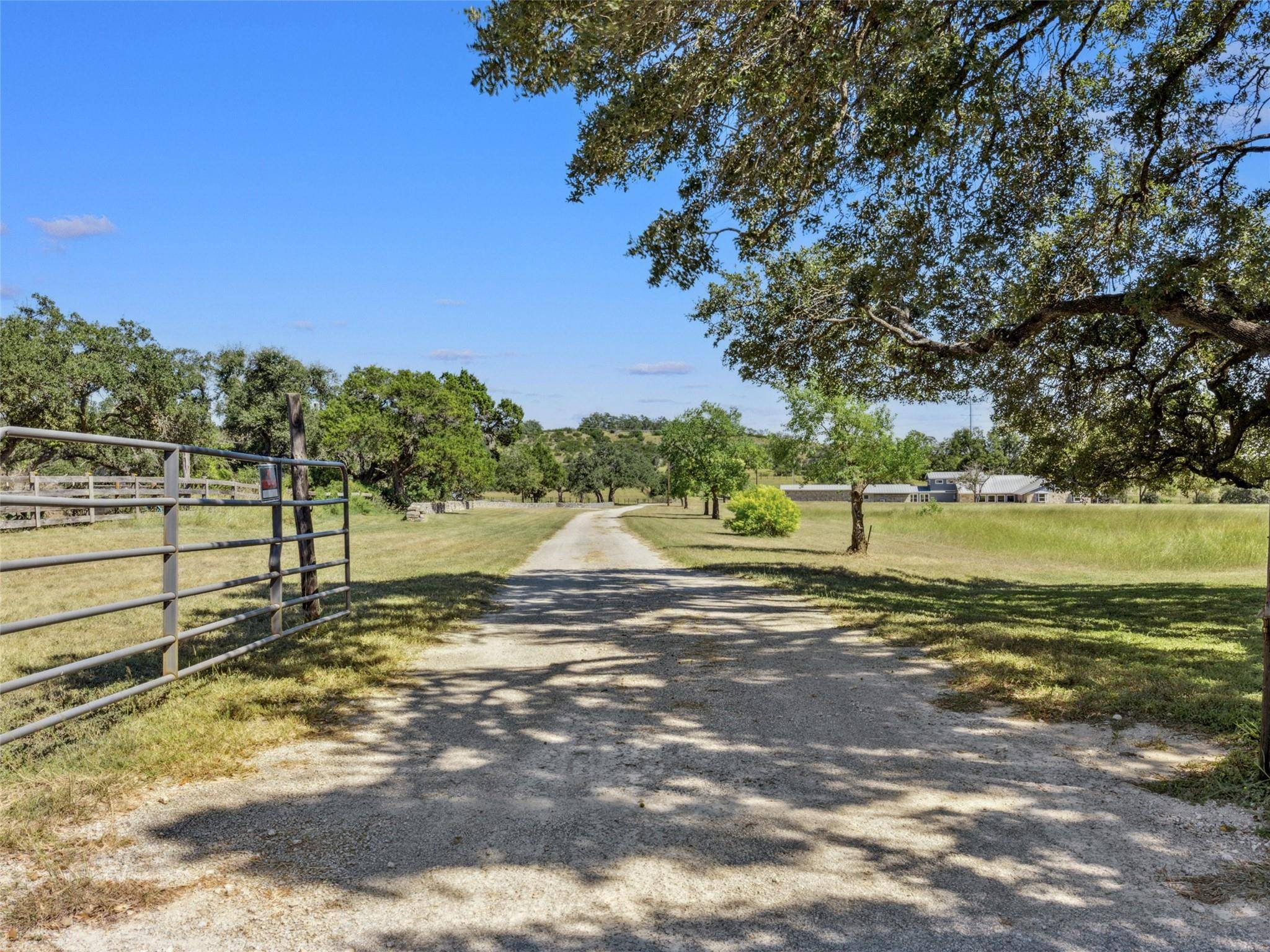 751 Shearer RD, Bulverde, TX 78163