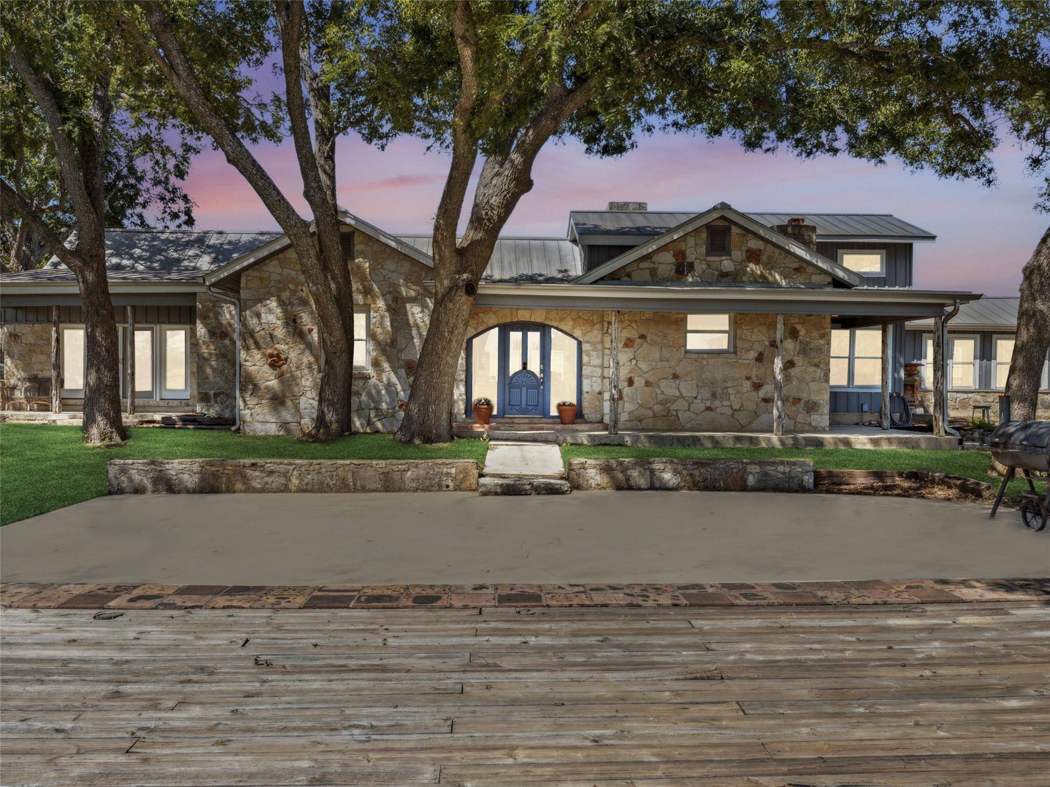 751 Shearer RD, Bulverde, TX 78163