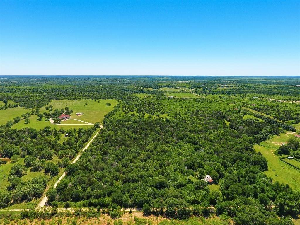 000 Carter RD, Dale, TX 78616