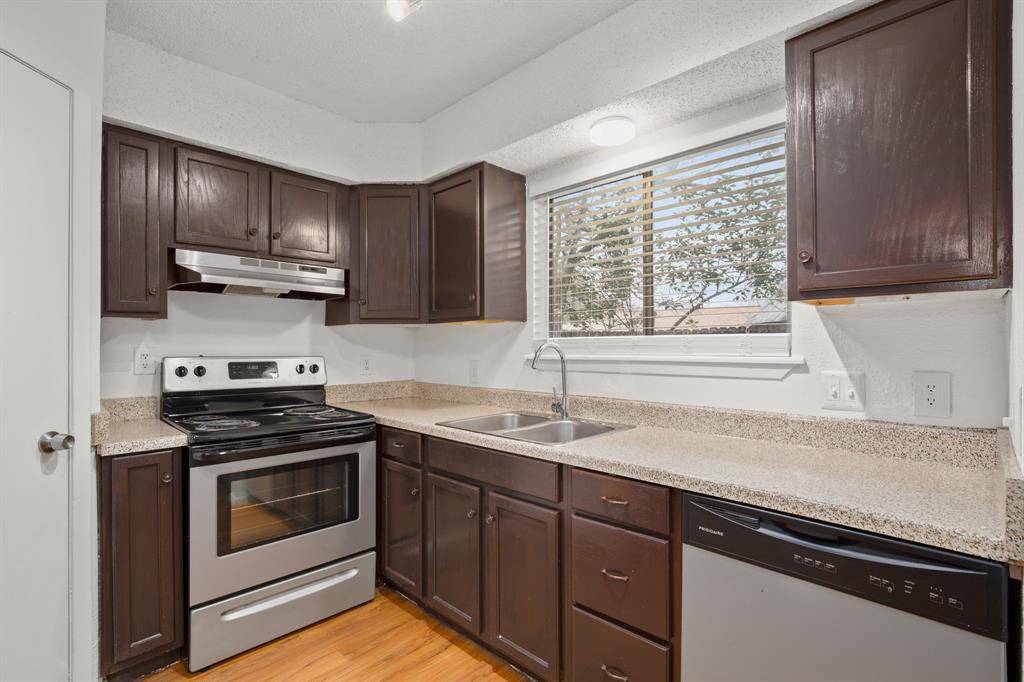 3415 Menchaca RD #109, Austin, TX 78704