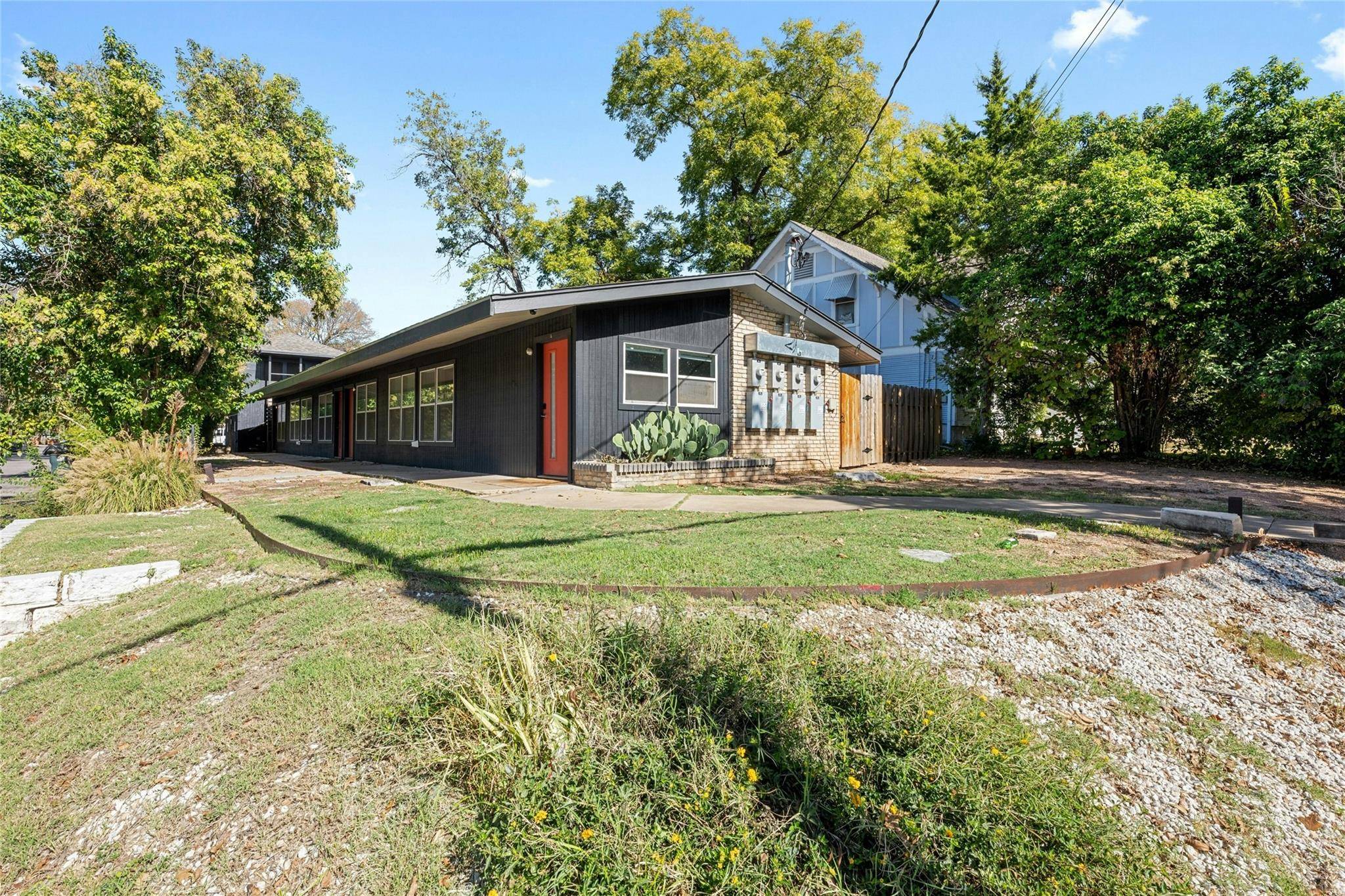2201 Leon ST #D, Austin, TX 78705