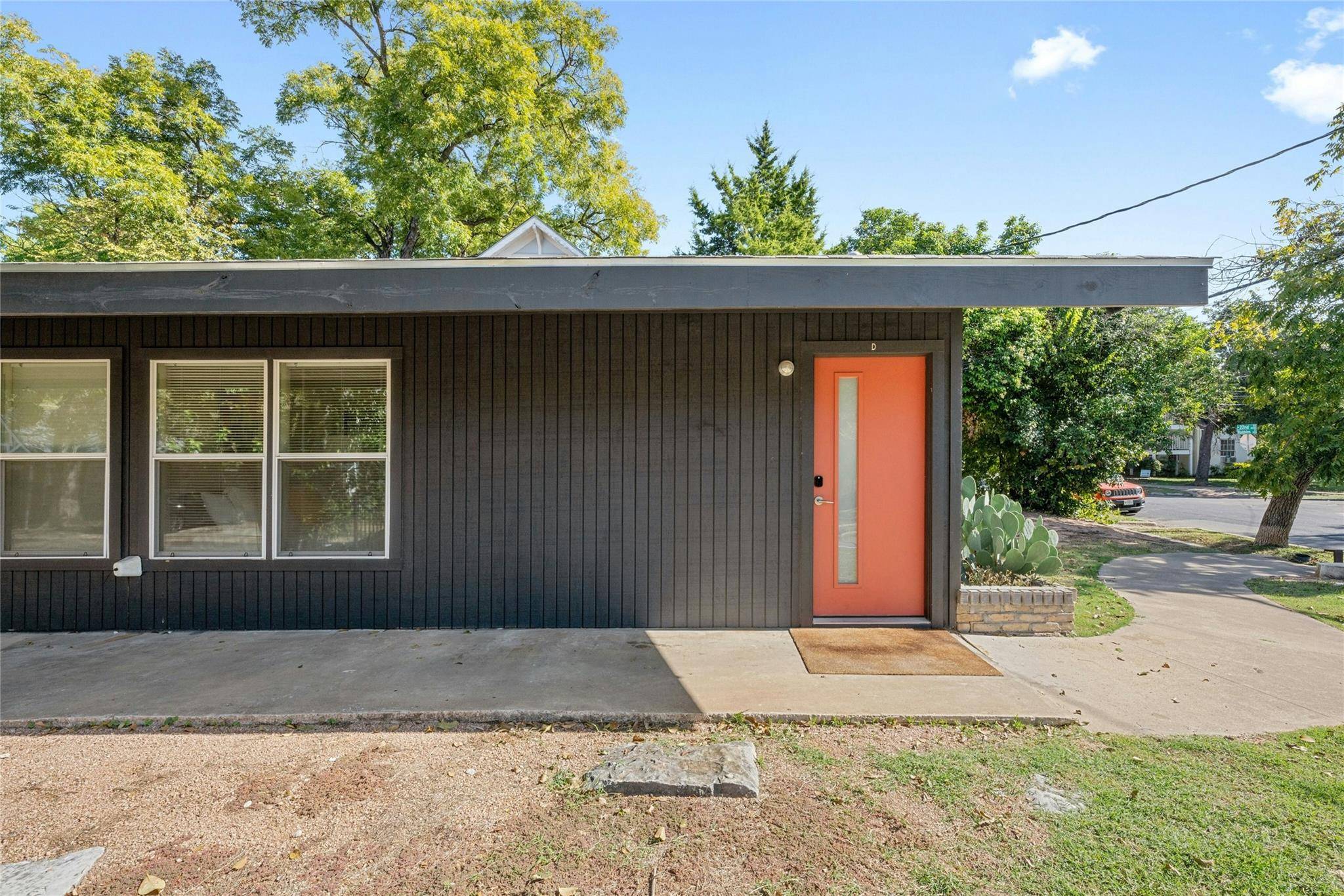 2201 Leon ST #D, Austin, TX 78705