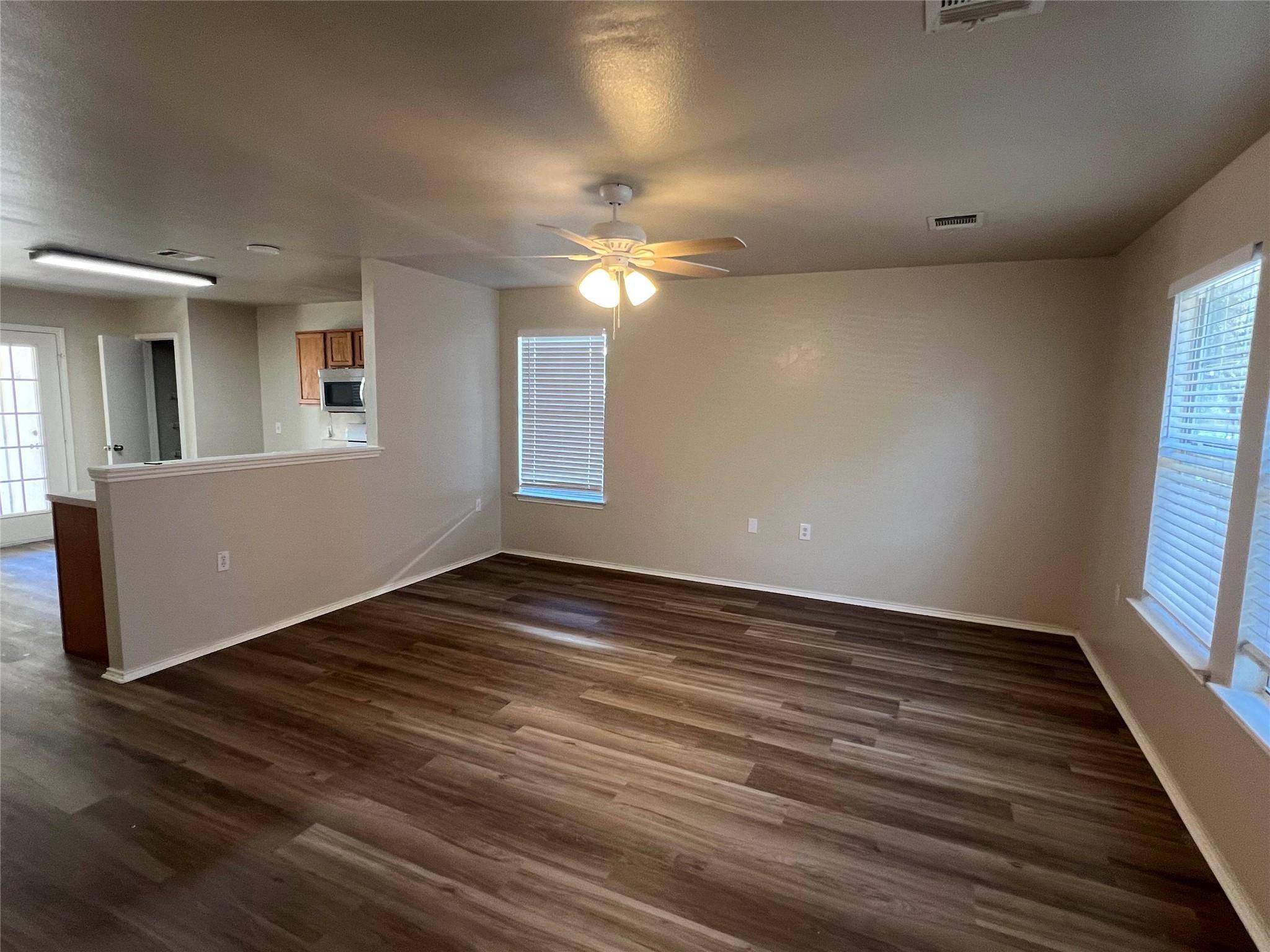 11512 Melstone DR, Manor, TX 78653