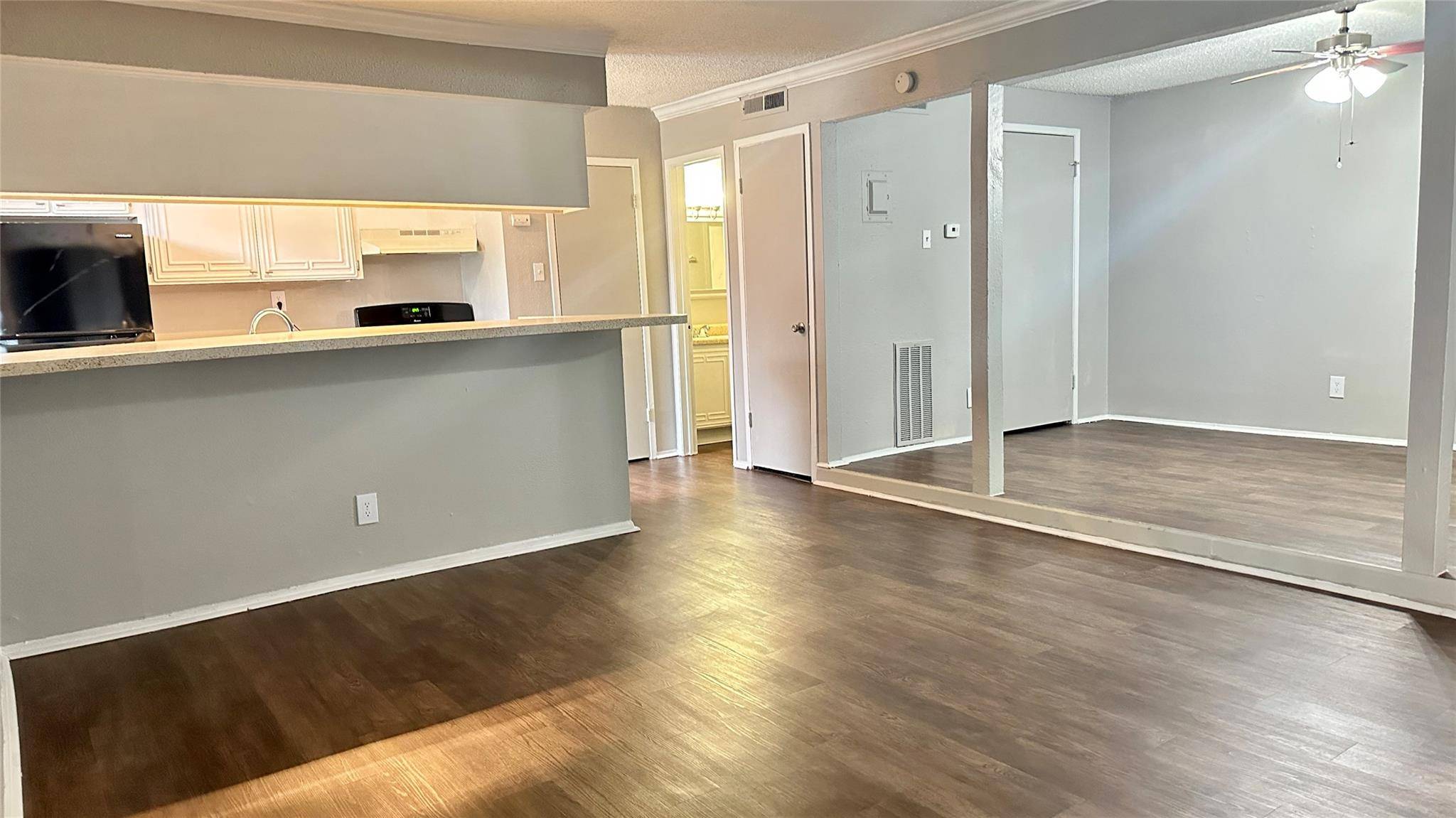 5426 Menchaca RD #211, Austin, TX 78745