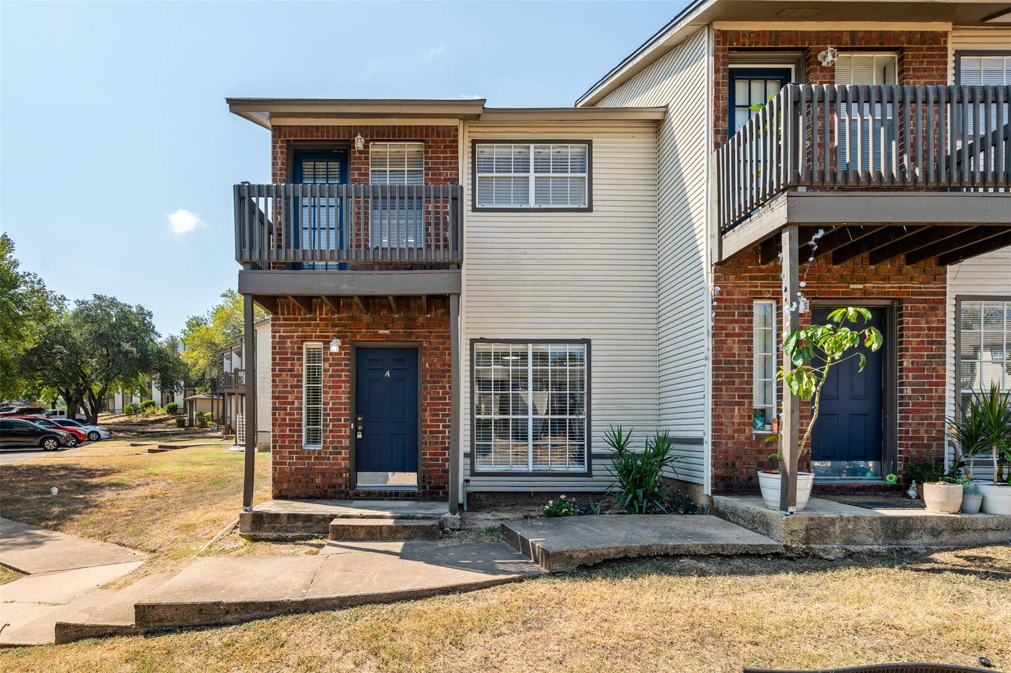 1806 River Crossing CR CIR #A, Austin, TX 78741