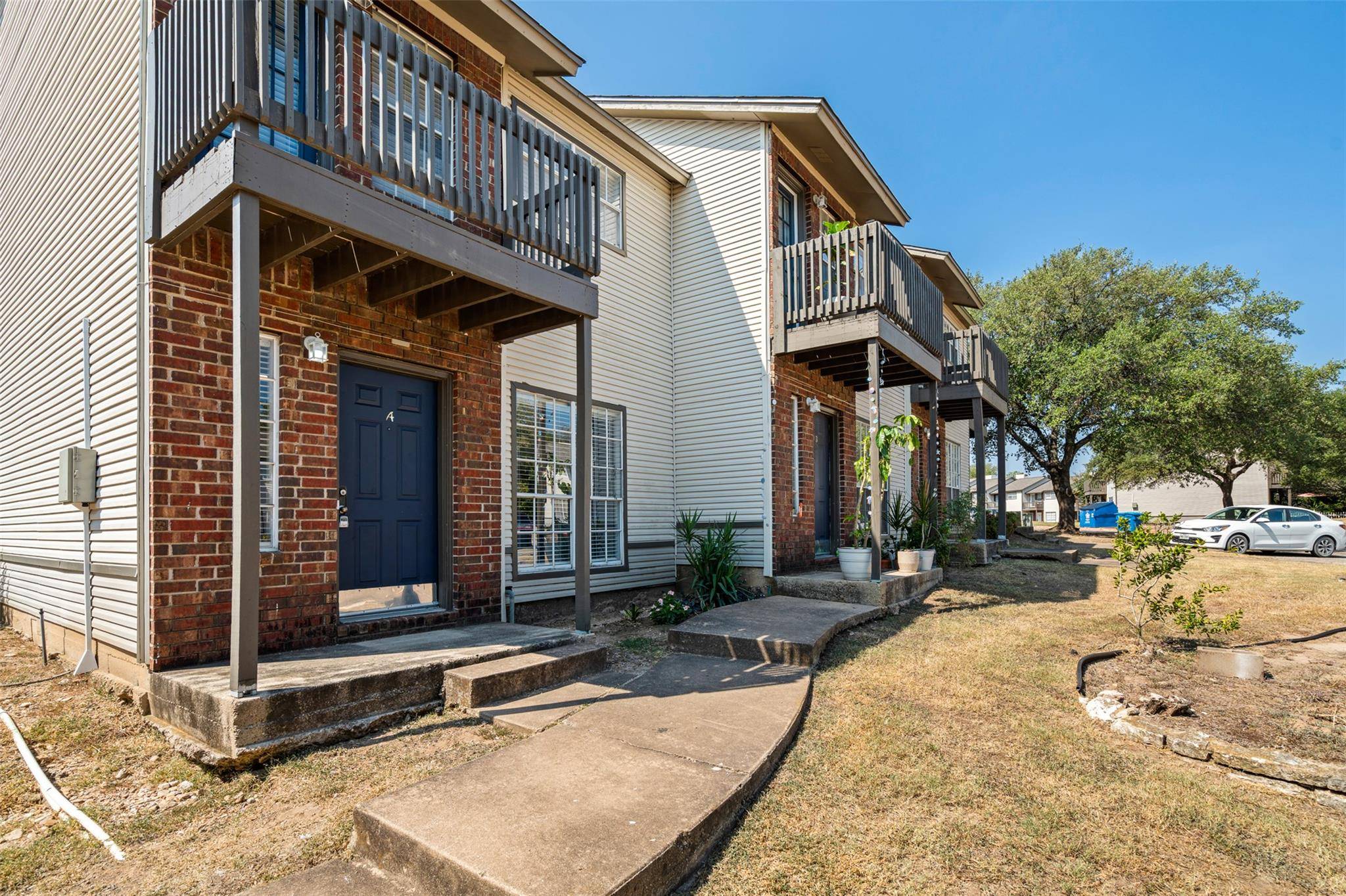 1806 River Crossing CR CIR #A, Austin, TX 78741