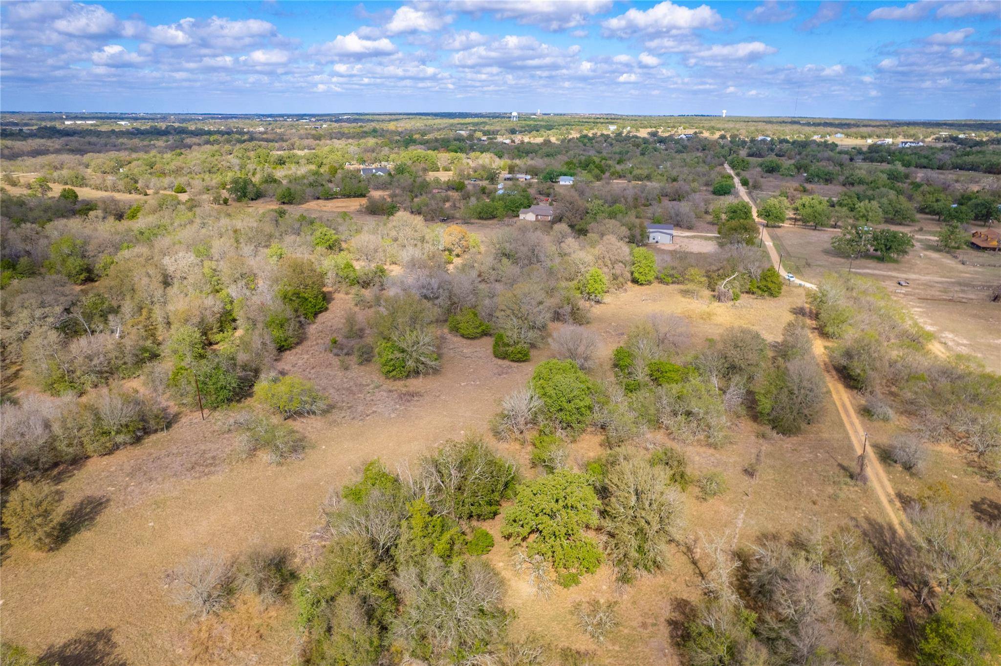 000 Armadillo LN, Bastrop, TX 78602