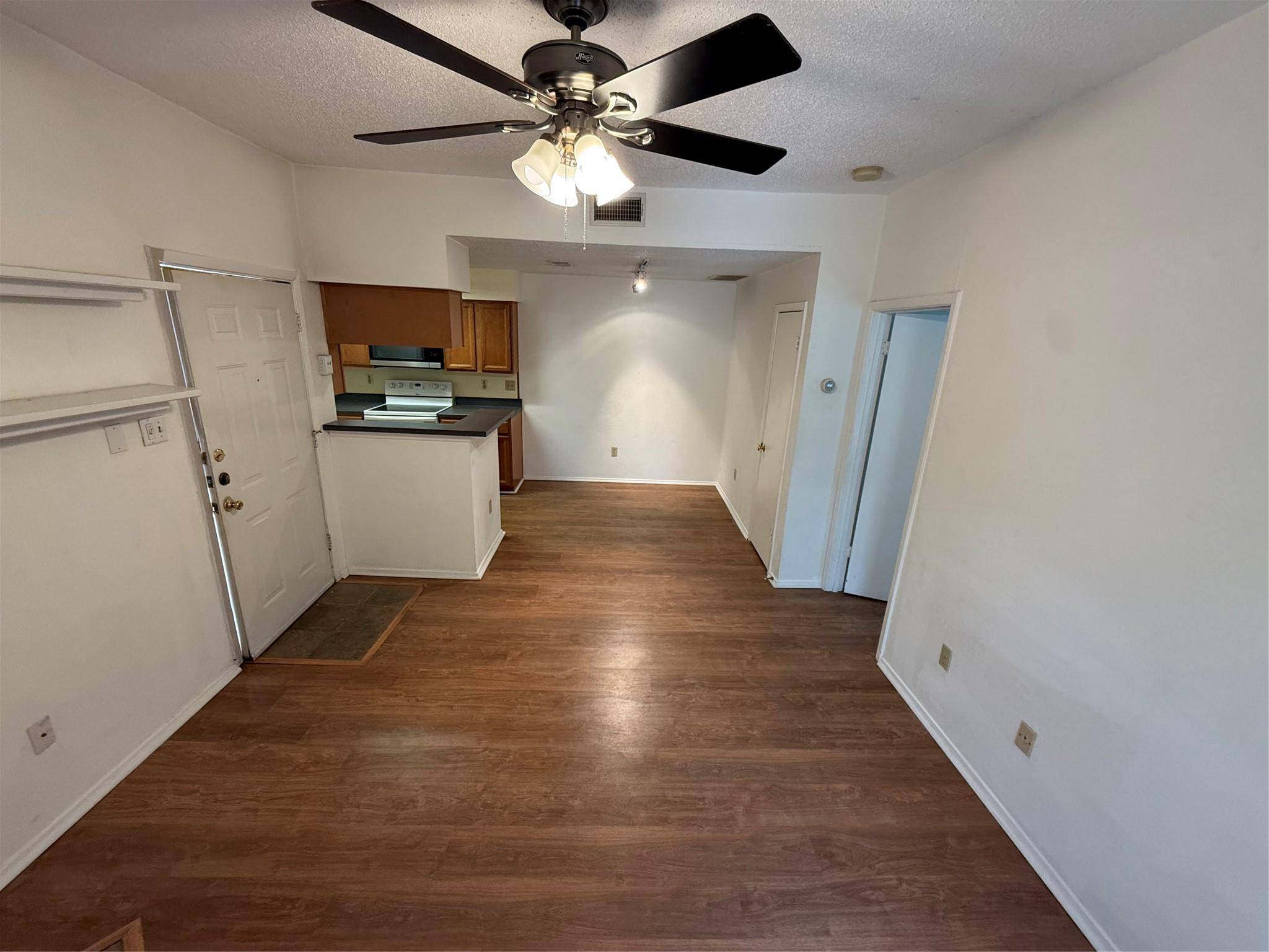 114 E 31st ST #213, Austin, TX 78705