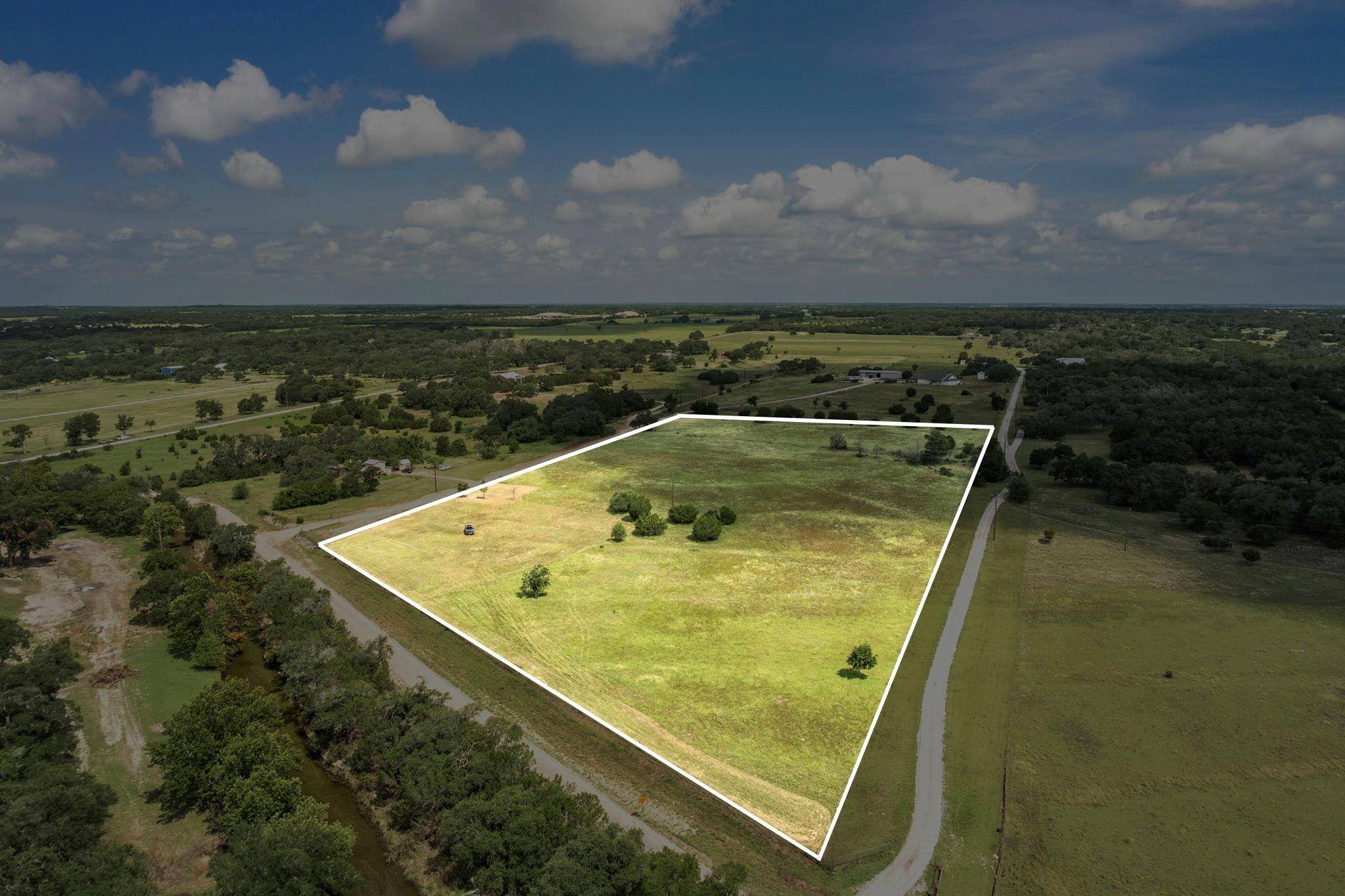 680 County Road 285, Liberty Hill, TX 78642