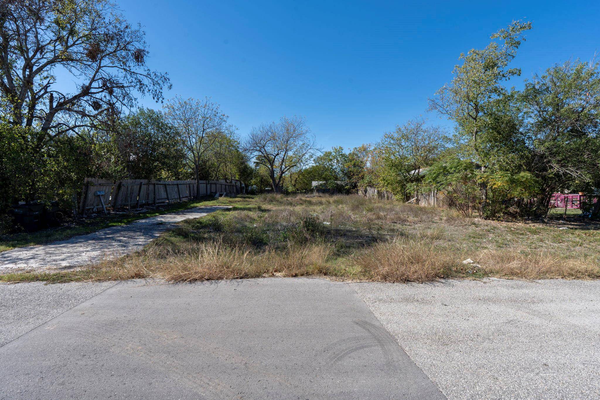 313 N Front ST, Kyle, TX 78640