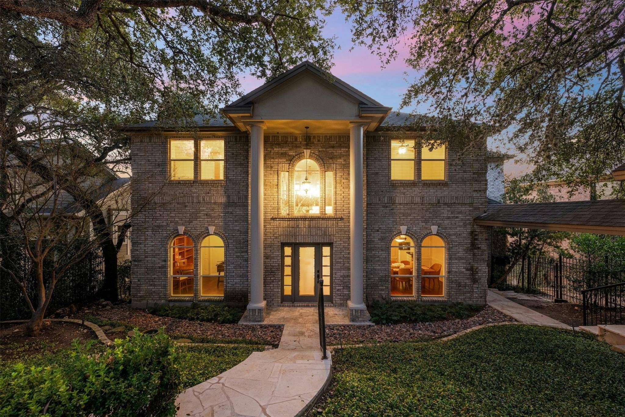 5606 CRAGGY PT, Austin, TX 78731