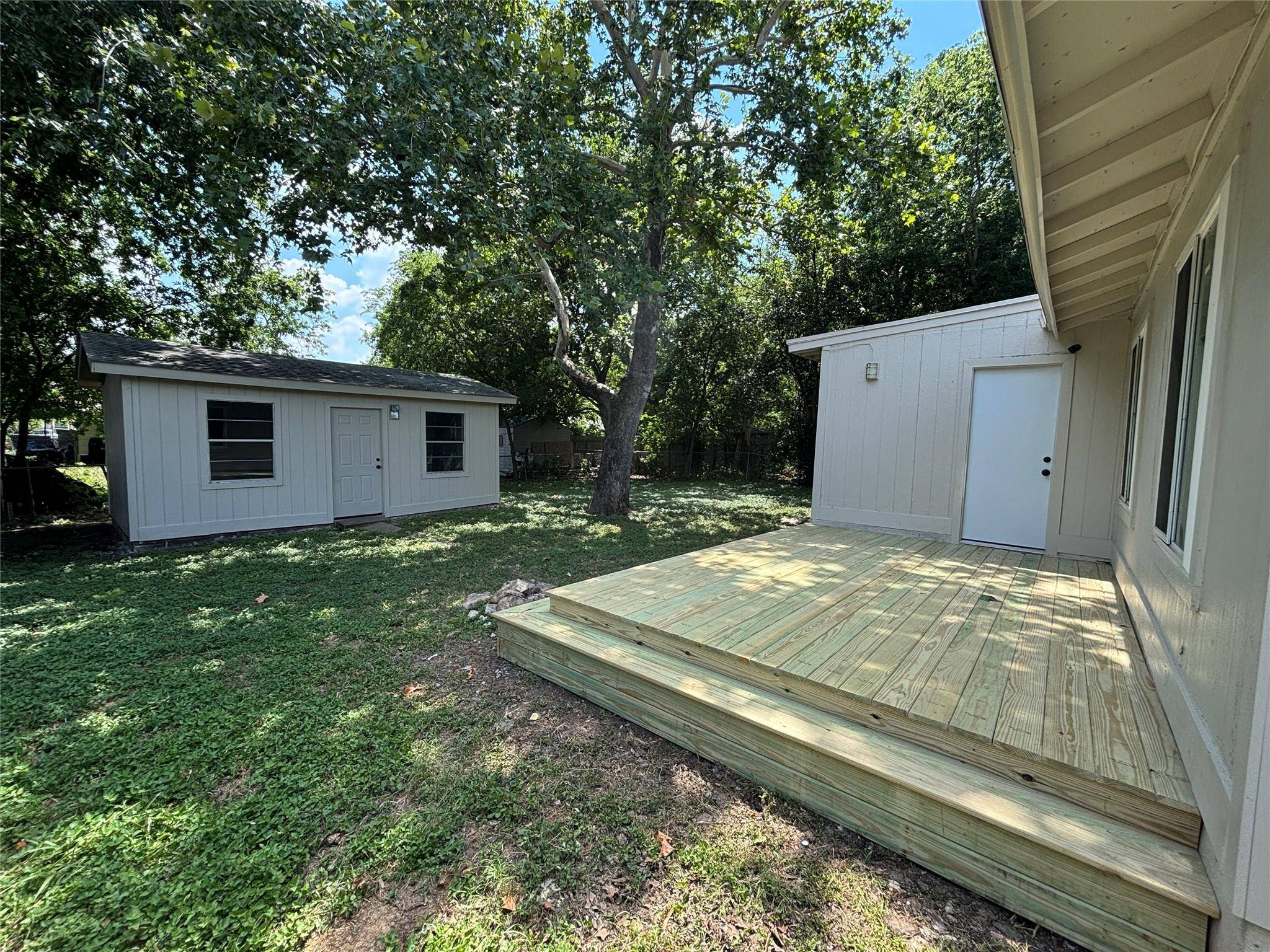 2325 Rockridge DR, Austin, TX 78744