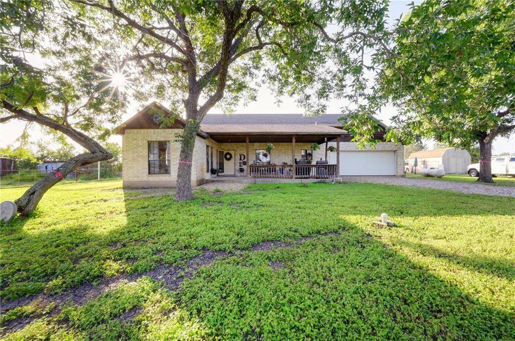 1280 Union Wine RD, New Braunfels, TX 78130