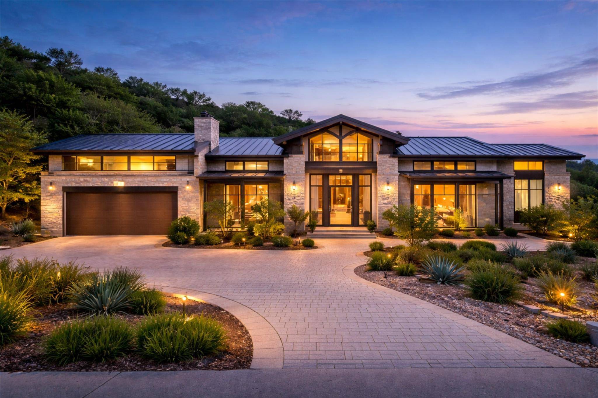 8224 Bar K Ranch RD, Lago Vista, TX 78645