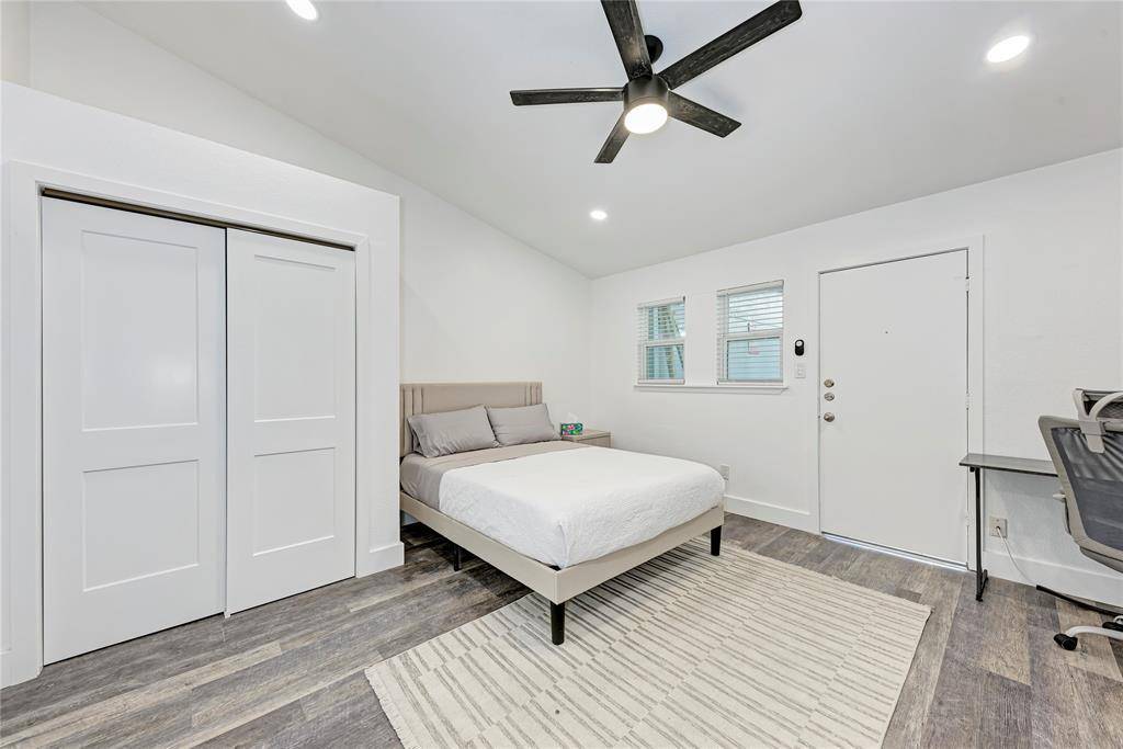 2302 Leon Leon ST #6, Austin, TX 78705
