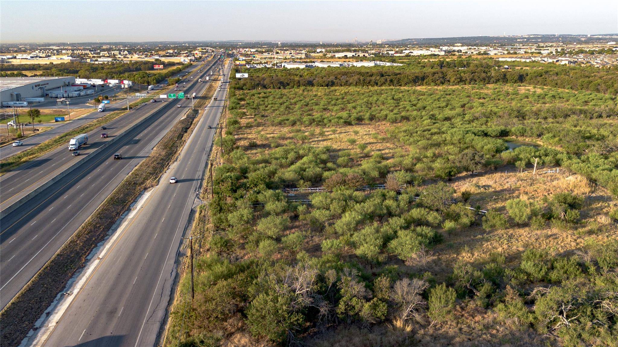 4261 N Interstate 35, New Braunfels, TX 78130