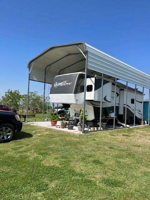 1179 Diamond RD, Crystal Beach, TX 77650