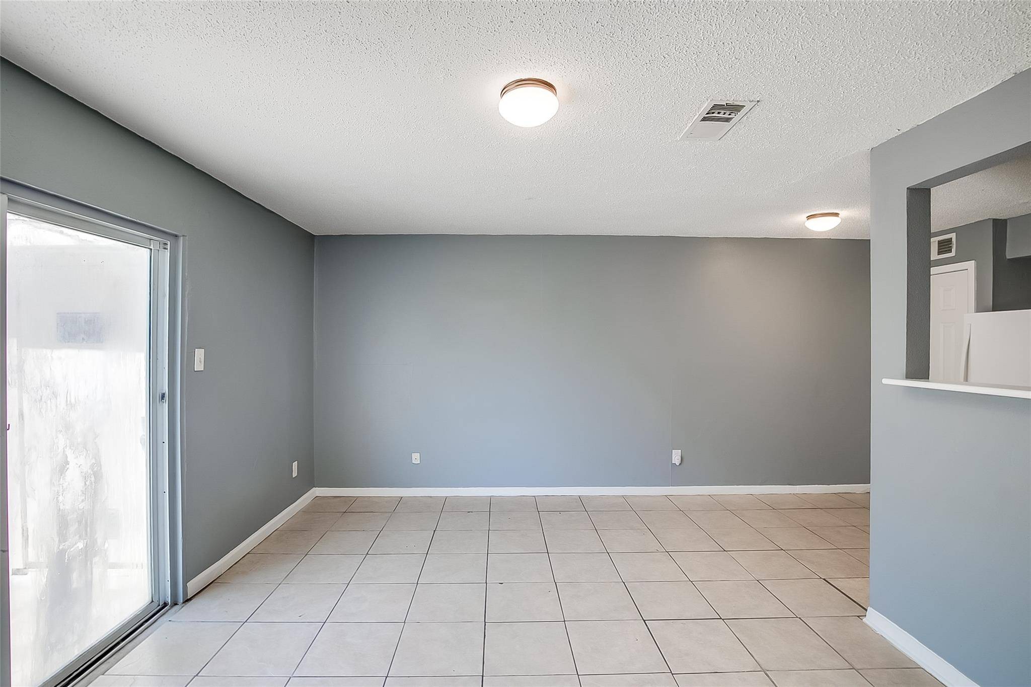 2215 Missionhill DR #104, Austin, TX 78741