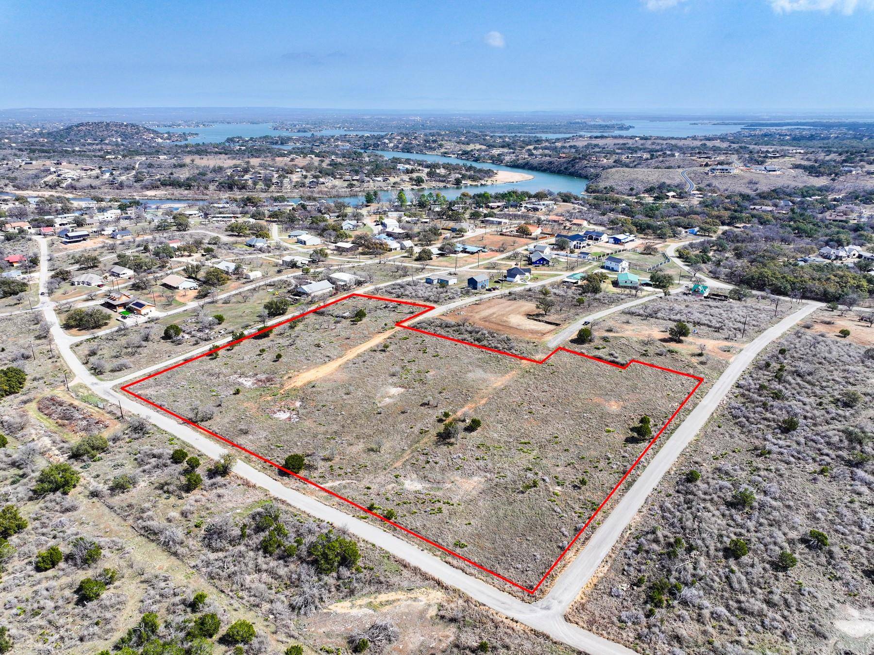 1006 Sandy Harbor DR, Horseshoe Bay, TX 78657