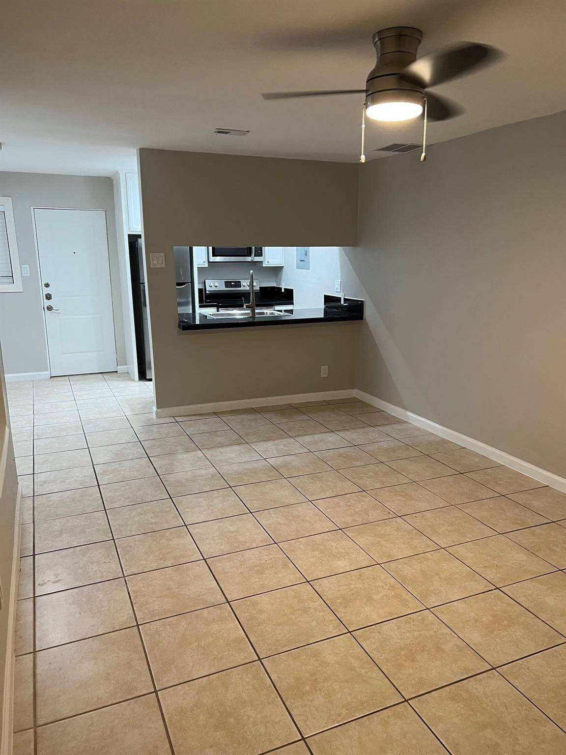 2413 Leon ST #103, Austin, TX 78705